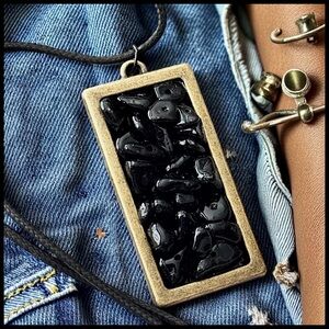 5 For $25💫Antique Style Black Agate Pendant Necklace